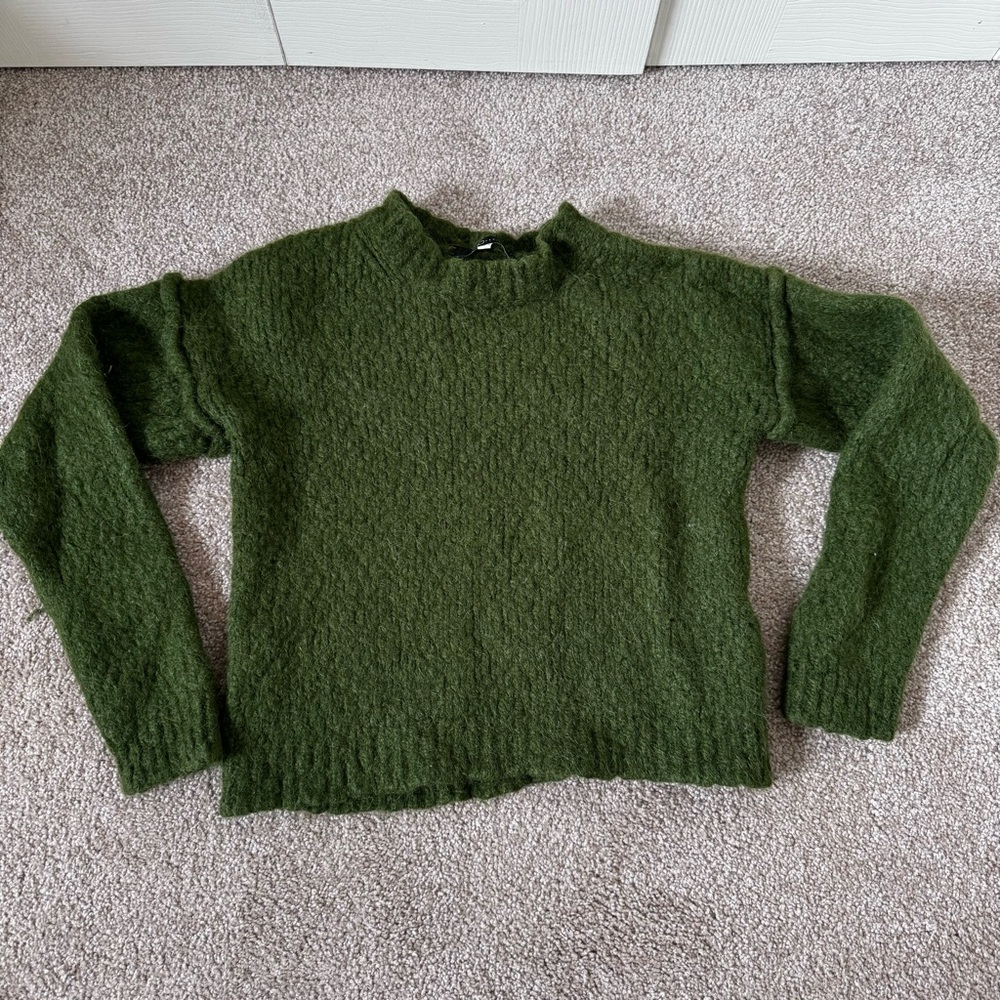 Ekjo Paris Alpaca/Marino Wool Green Sweater - Picture 2 of 6